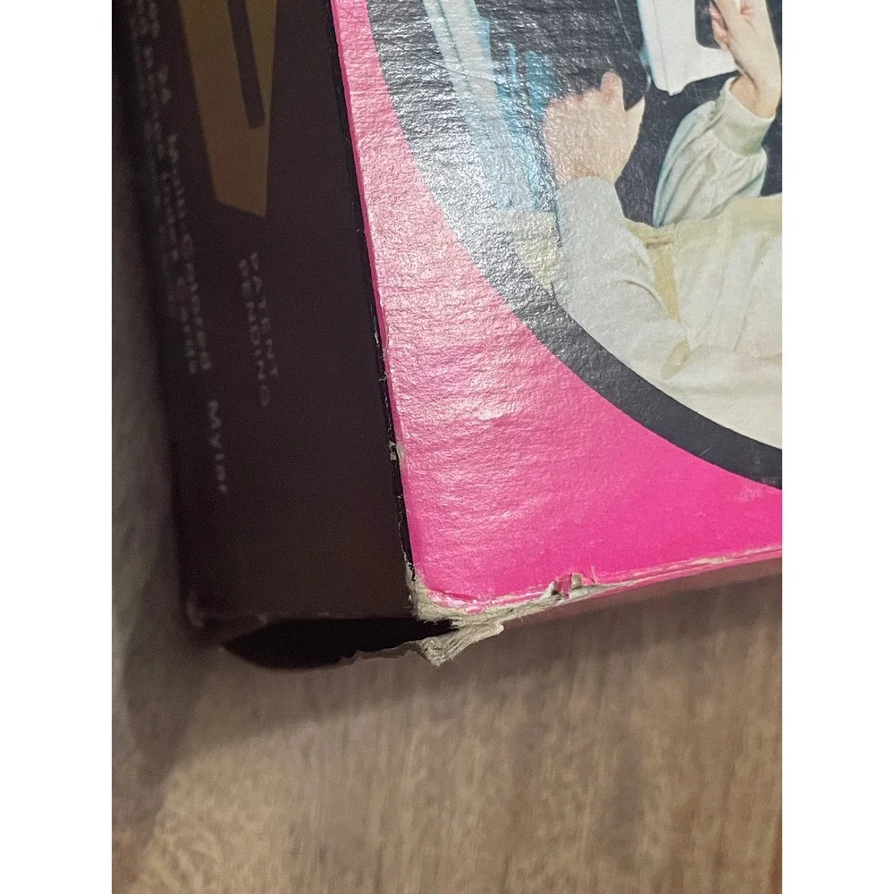 Vintage 70's New Dimension Products Recipe Organizer Under Cabinet Gold 3x5 Card